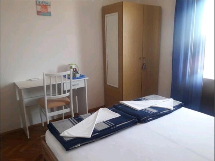 Rooms Ankica Примоштен Екстер'єр фото