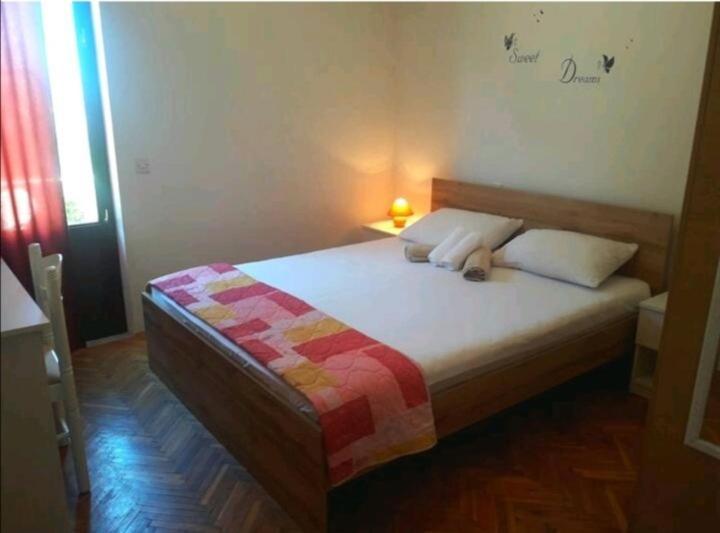 Rooms Ankica Примоштен Екстер'єр фото